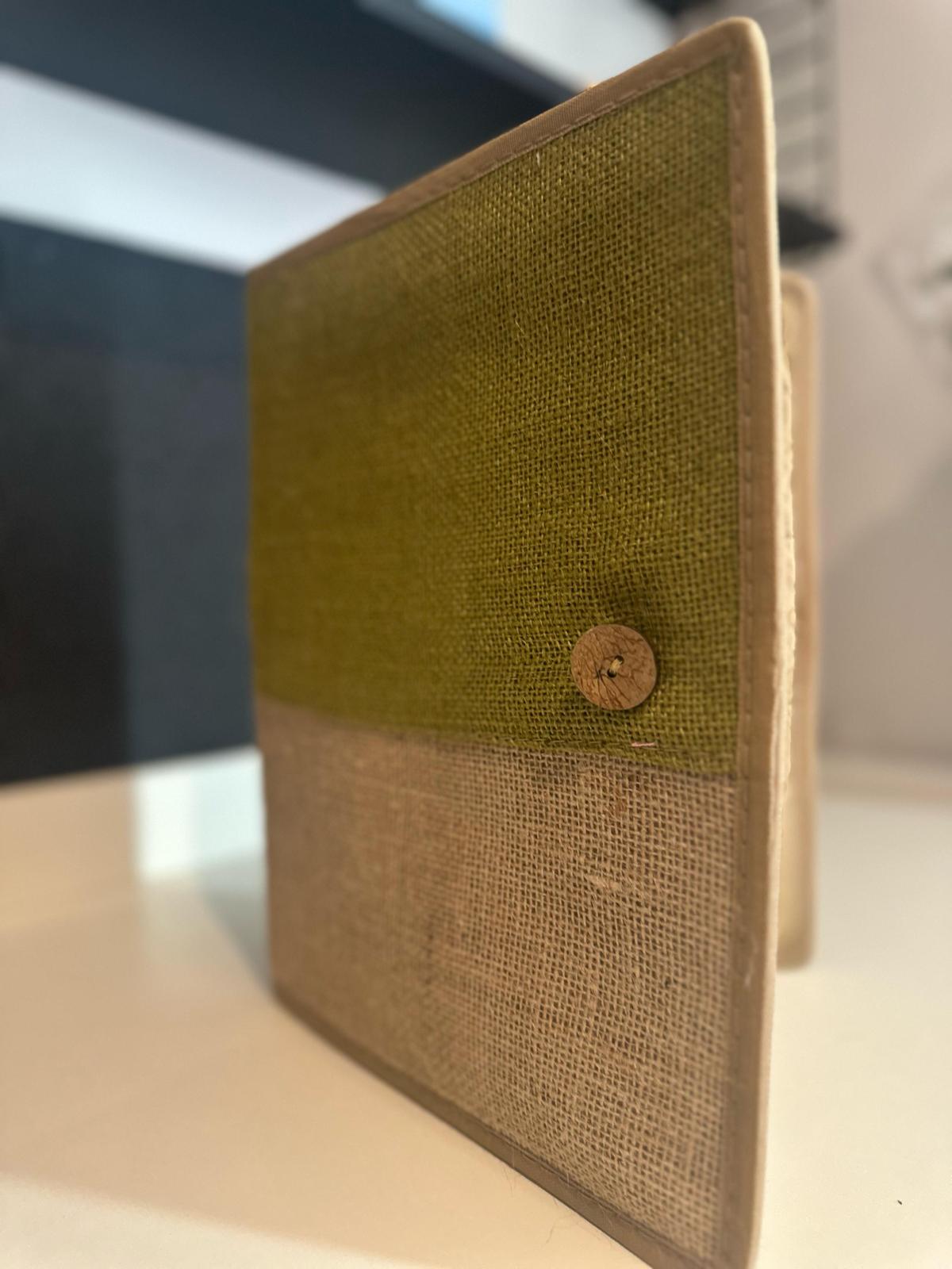 Jute Folder